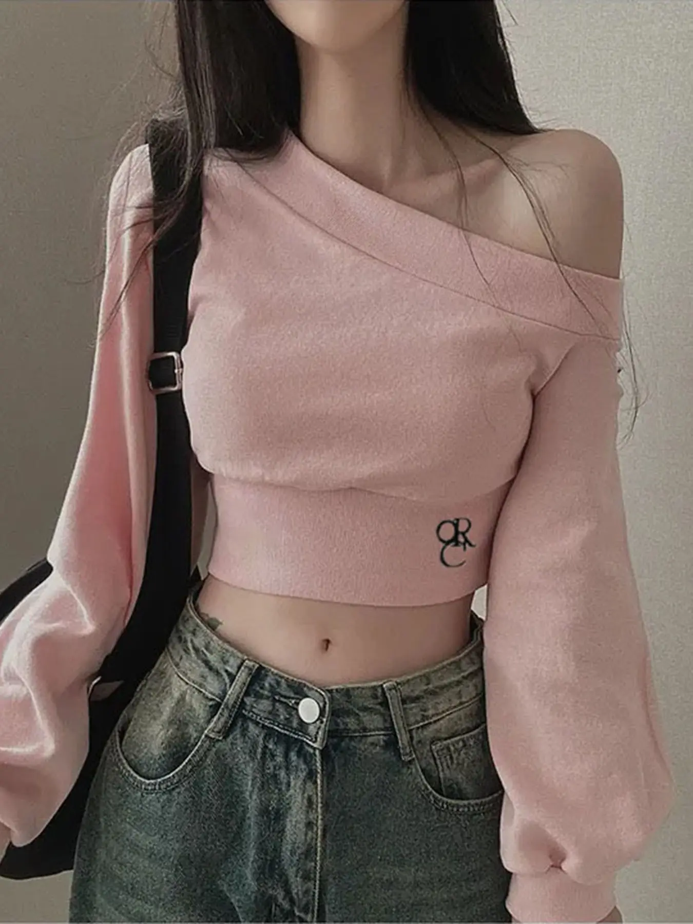 Rockmore Sweet Off Shoulder Asymmetric Sweatshirts Casual Long Sleeve Embroidery Crop Top Streetwear Y2k Women Spring Pullover