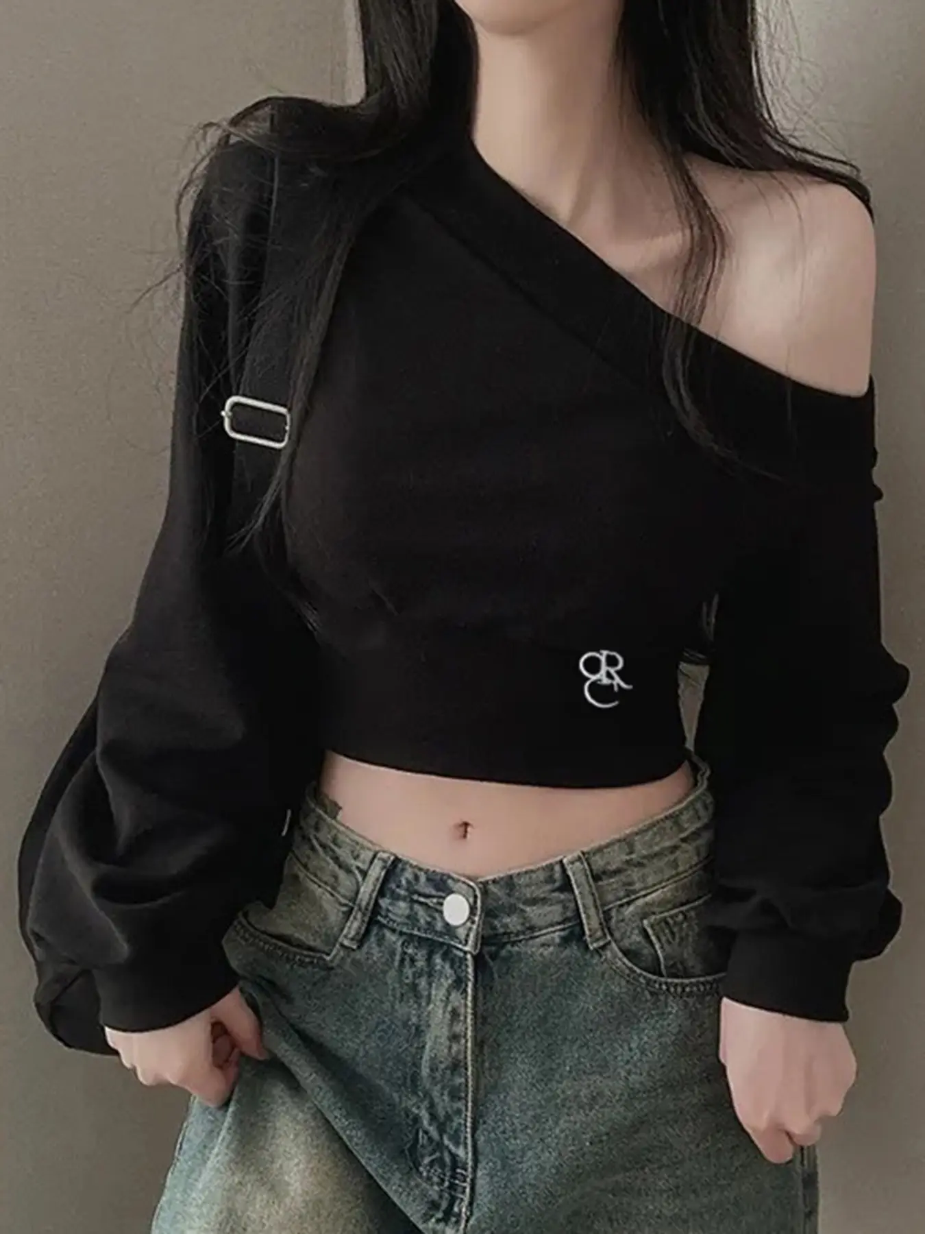 Rockmore Sweet Off Shoulder Asymmetric Sweatshirts Casual Long Sleeve Embroidery Crop Top Streetwear Y2k Women Spring Pullover