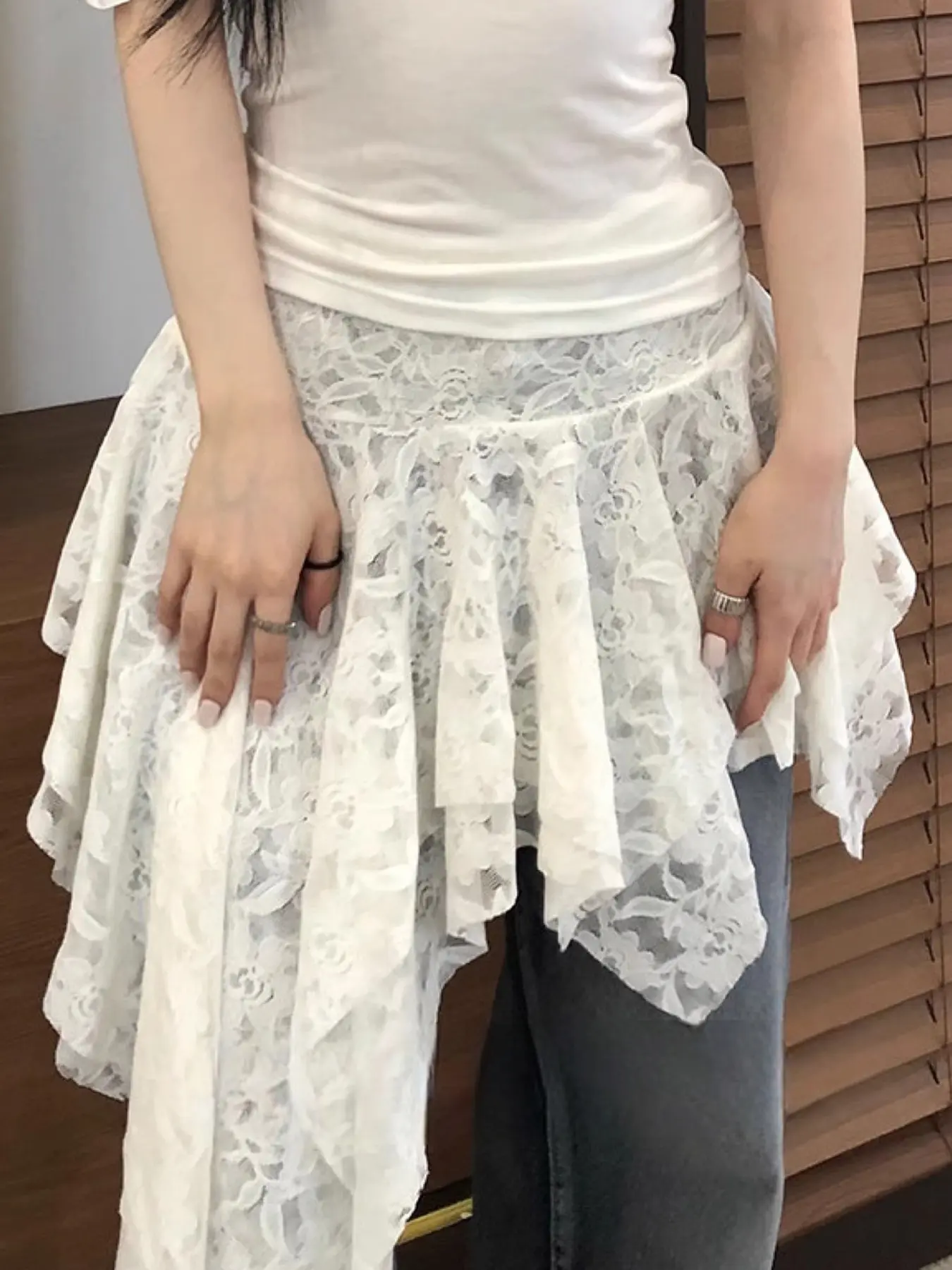 Rockmore Asymmetrical Lace Skirt Women Goth Street Ruffle Hem Mini Skirt Korean Harajuku Tiered Layer Pleated Skirts 90s Grunge