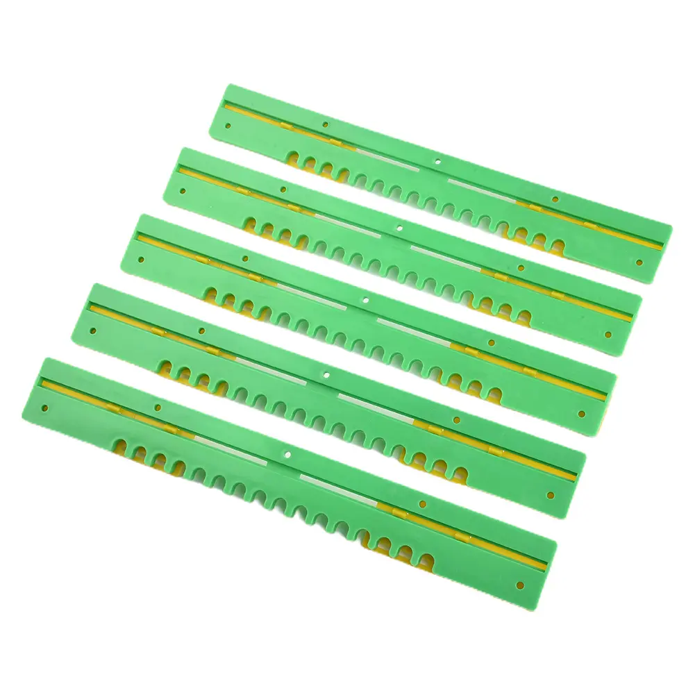Set of 5 Plastic Beehive Door Entrance Discs for Nest Gate Bee Control Tool to Manage Hive Access and Prevent Escape