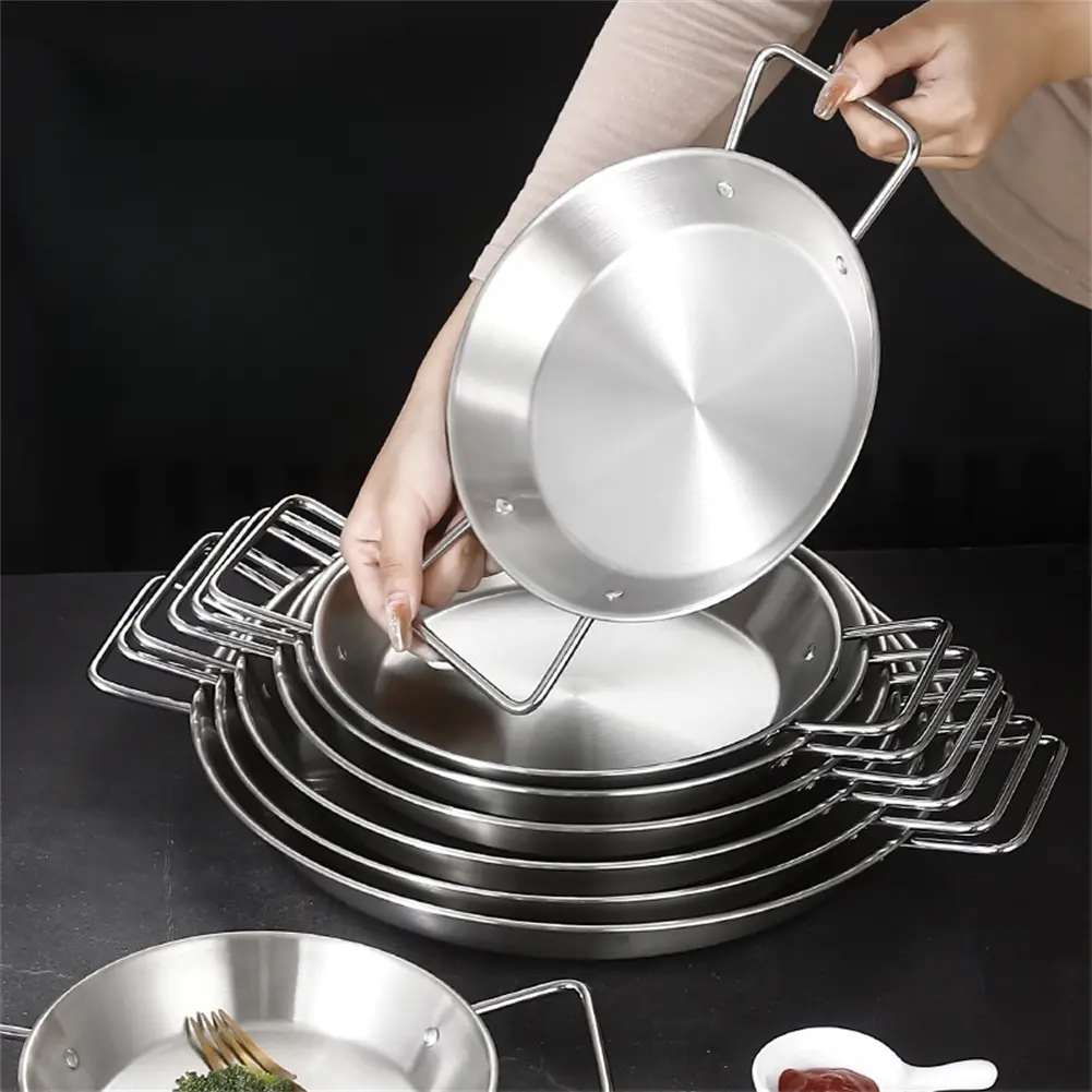 High Performance Stainless Steel Paella Pot with Comfortable Double Handles Flat Bottom Design for Easy Cooking