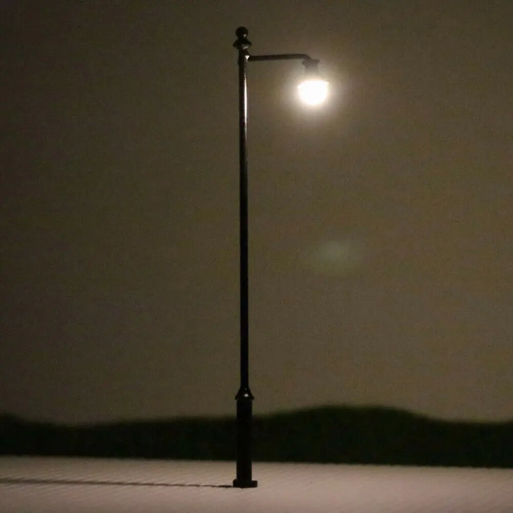5pcs Model Railway Light 1:87 Lamps Post Street Lights HO OO Scale LEDs 3.54in Warm-White Scale Lamps Single Head Lamps Model