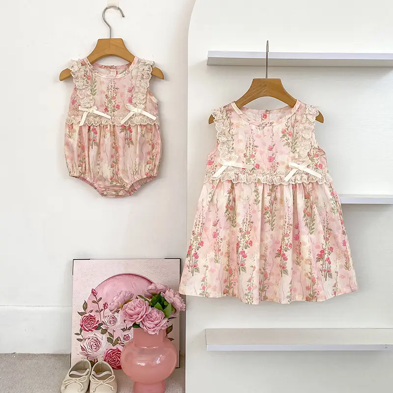 Girls Flower Dress Summer Retro Flying Sleeve Princess Dresses Children Casual Clothes 2-6Yrs Kids Pink Flower Bow Party Dress