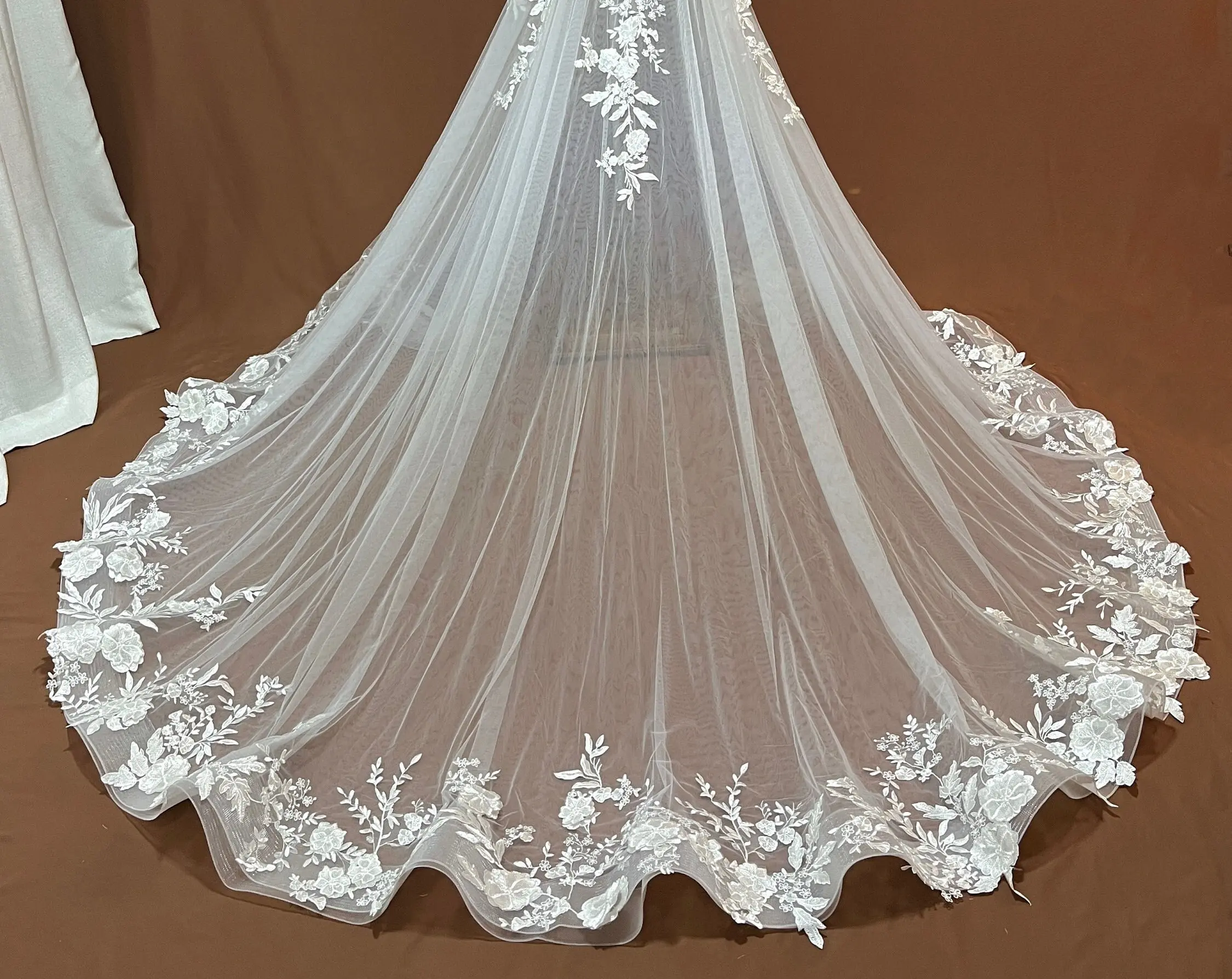 Bridal Removable Skirt For Wedding Dress Flowers Apppliques   Tulle Skirt Detachable Bridal Horsehair Overskirt 3D Flower  Train