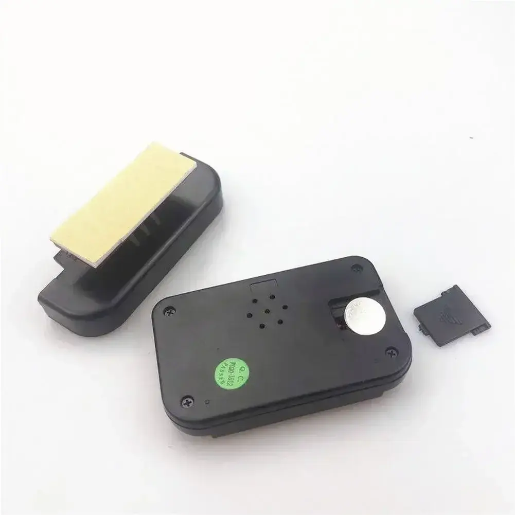 Portable Digital Clock Car Pocket Size Electronic Travel Alarm Clock 12 Hour Date Car Electronic Seconds Digital Watch