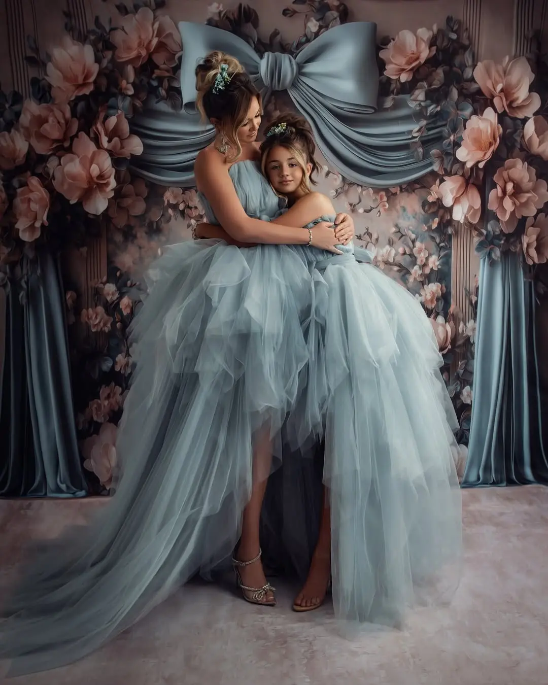 Mother Daughter Matching Dresses High Quality Tulle Fabric Formal Party Gowns for Women and Girls Soft Comfortable Family Outfit