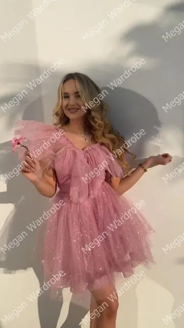 Sparkling Pink Short Tulle Dresses V Neck Sleeveless Mini Length Puffy Girls Women Dressing Gowns For Photo Shoot
