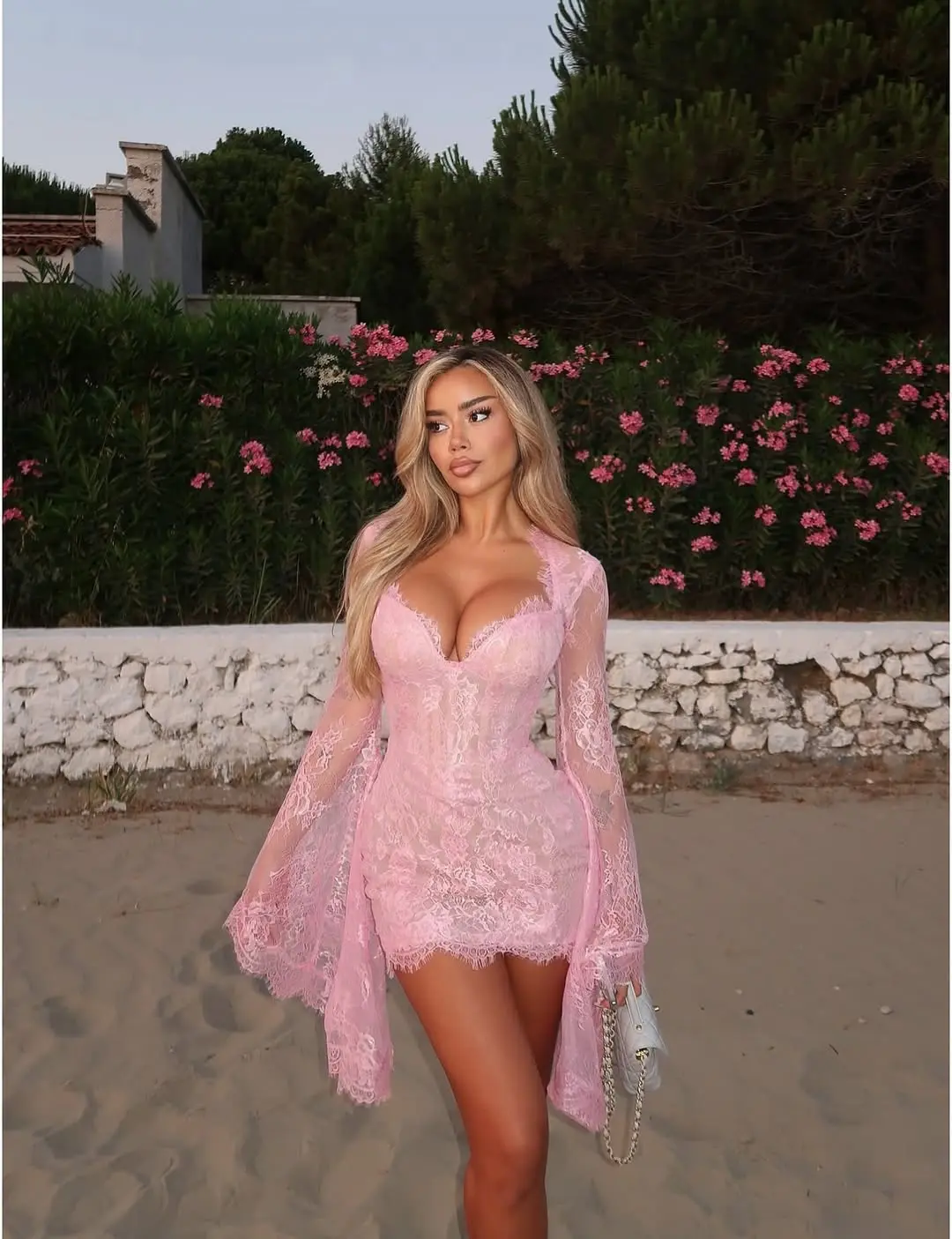 Sexy Pink Lace Dress Women Long Sleeve Deep V Neck Bodycon Mini Dresses Elegant Floral Lace Fabric Party Club Wear Fashion Cloth