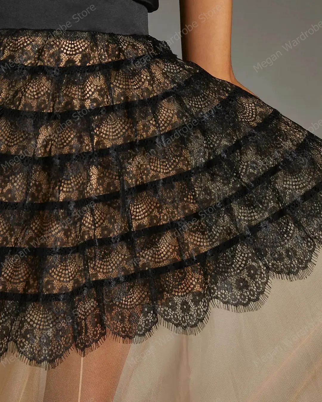 Elegant Ruffles Pleated Tulle Summer Skirts Women Black Lace Long Casual Skirt Elastic Waist Boho Beach Maxi Skirts Saias Femme