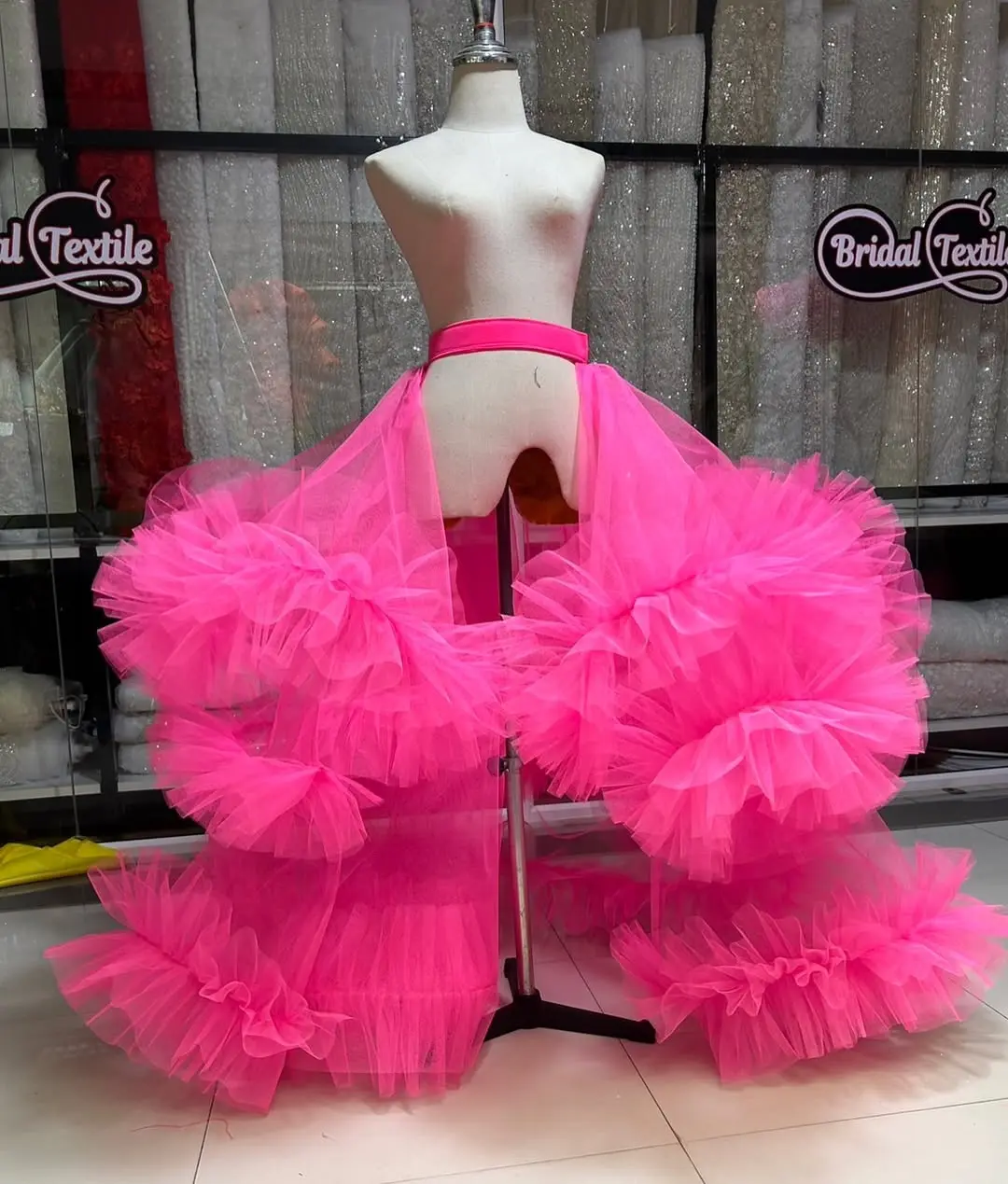 Women's High Waist Tulle Skirt Pink Layered Tutu Skirt Dance Party Skirt Made of Soft Tulle Fabric Fluffy Bridal Wedding Skirt