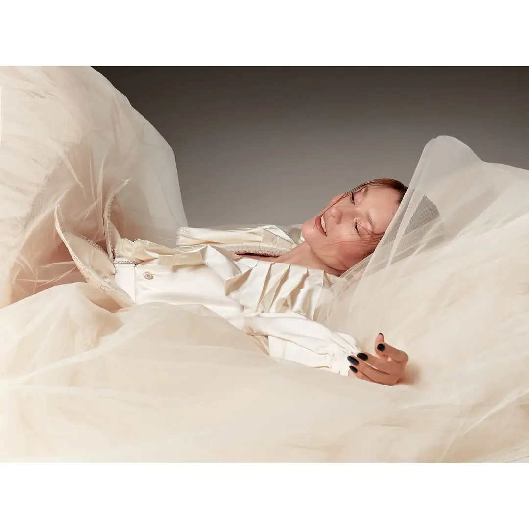 Extra Puffy A-line Floor Length Long Tulle Skirt For Wedding Ivory Layered Mesh Prom Party Skirts Fashion Lace Edge Bride Skirts