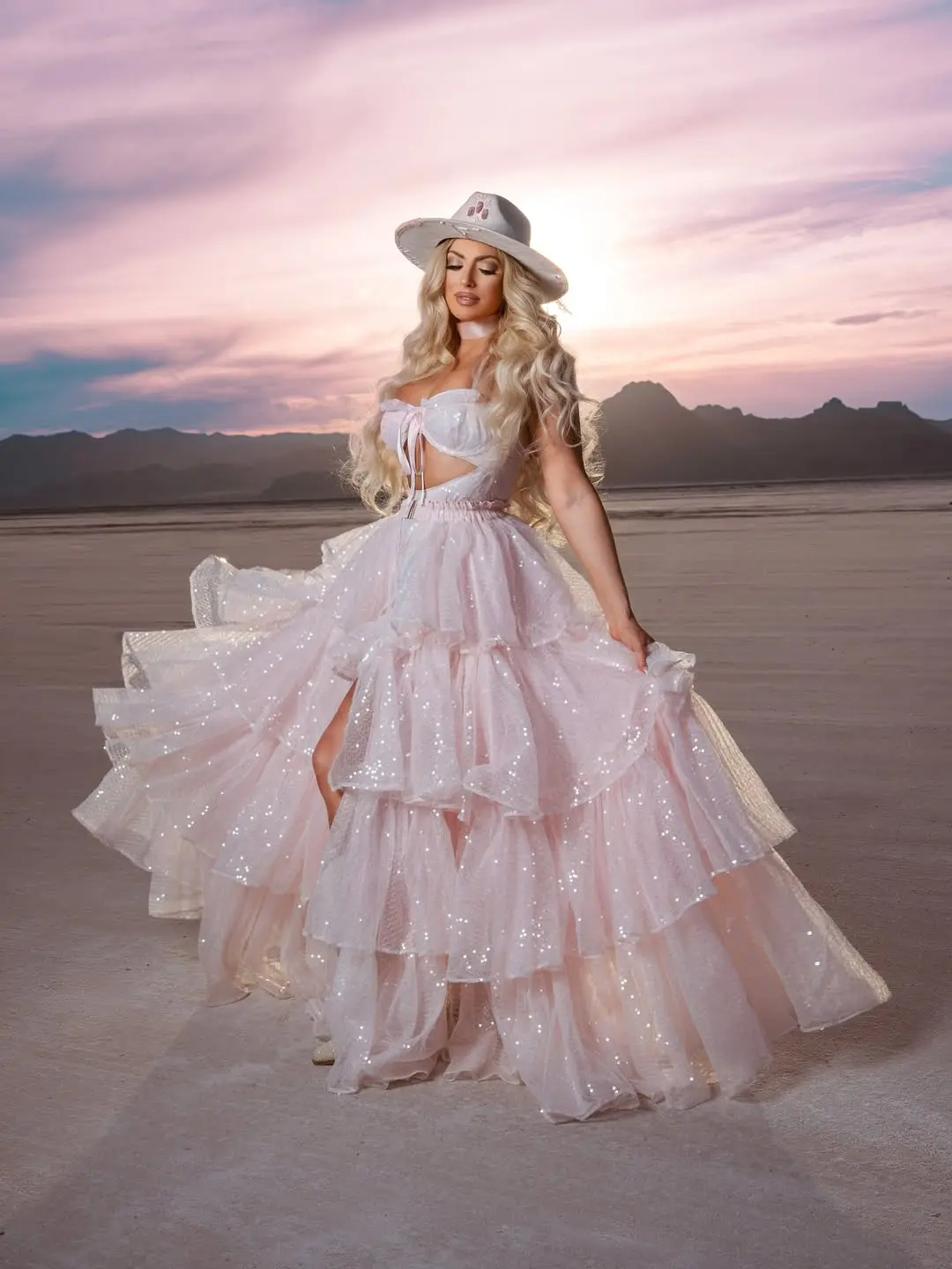 Tulle Skirt with Sequins and Ruffles High Waist Ball Gown Skirt for Party and Evening Wear Lightweight Material Bridal Wedding