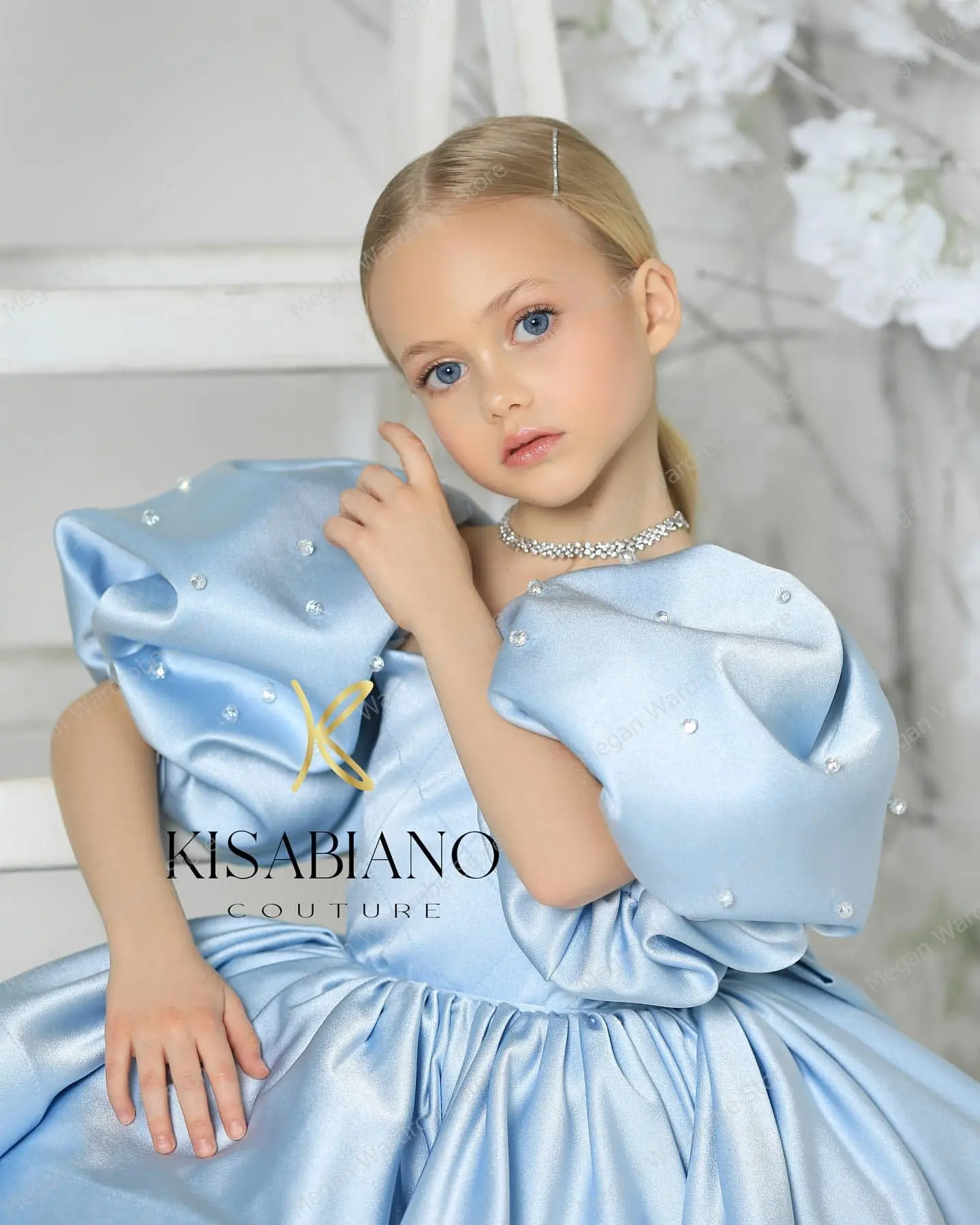 Beauty Sky Blue A-line Puffy Sleeve Diamond Satin Dress Kids Mini Length Little Girls Dresses Tulle Lining Short Party Ball Gown