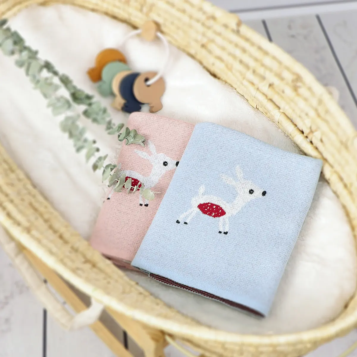 Cute Deer Knit Baby Blanket Super Soft Newborn Girl Boy Stroller Wrap Swaddle Cotton Knitted Toddler Gifts Infant Crib Quilts
