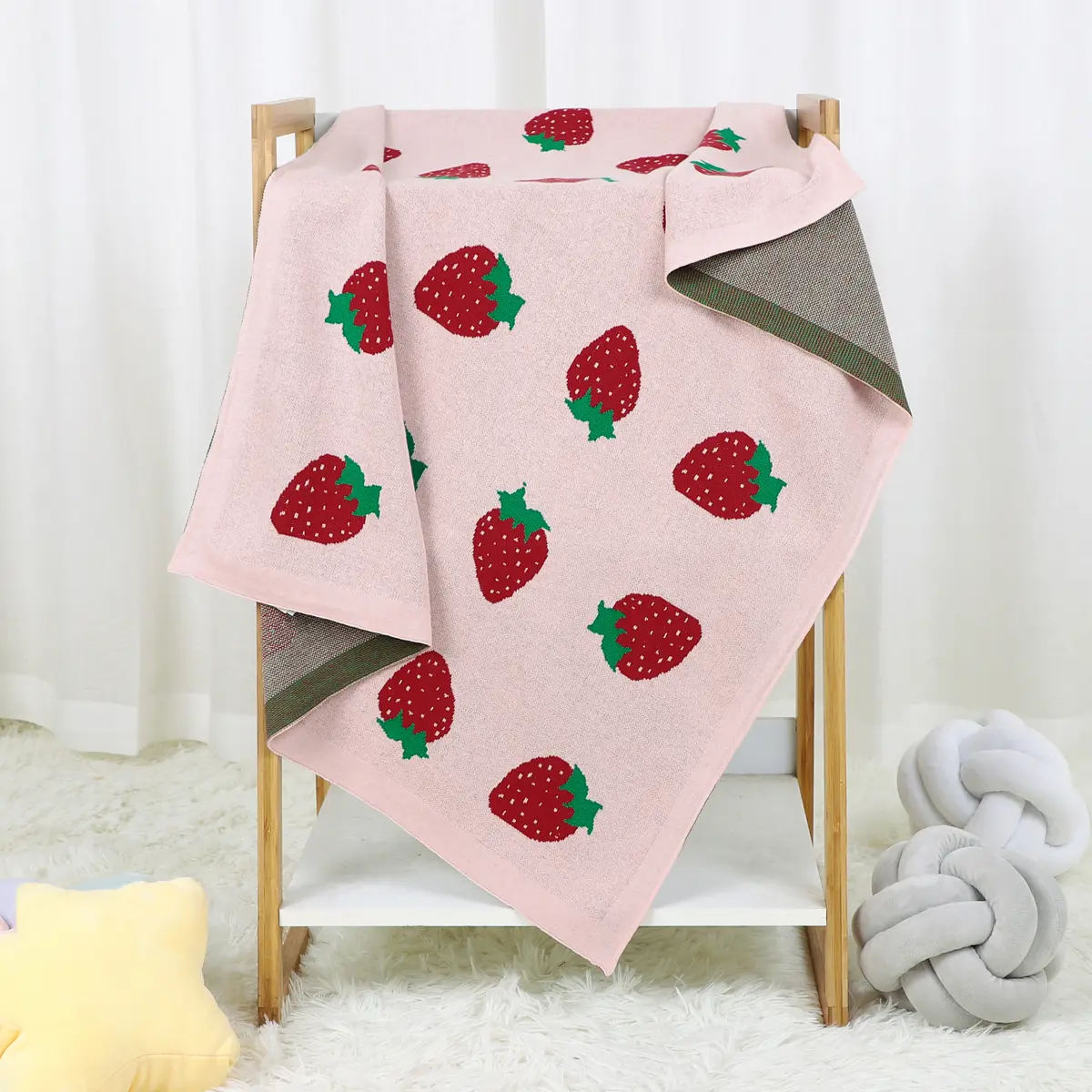 Baby Nursery Blanket 100% Cotton Newborn Girls Stroller Swaddle Wrap Soft Toddler Infant Bed 100*80cm Strawberry Knitted Quilts