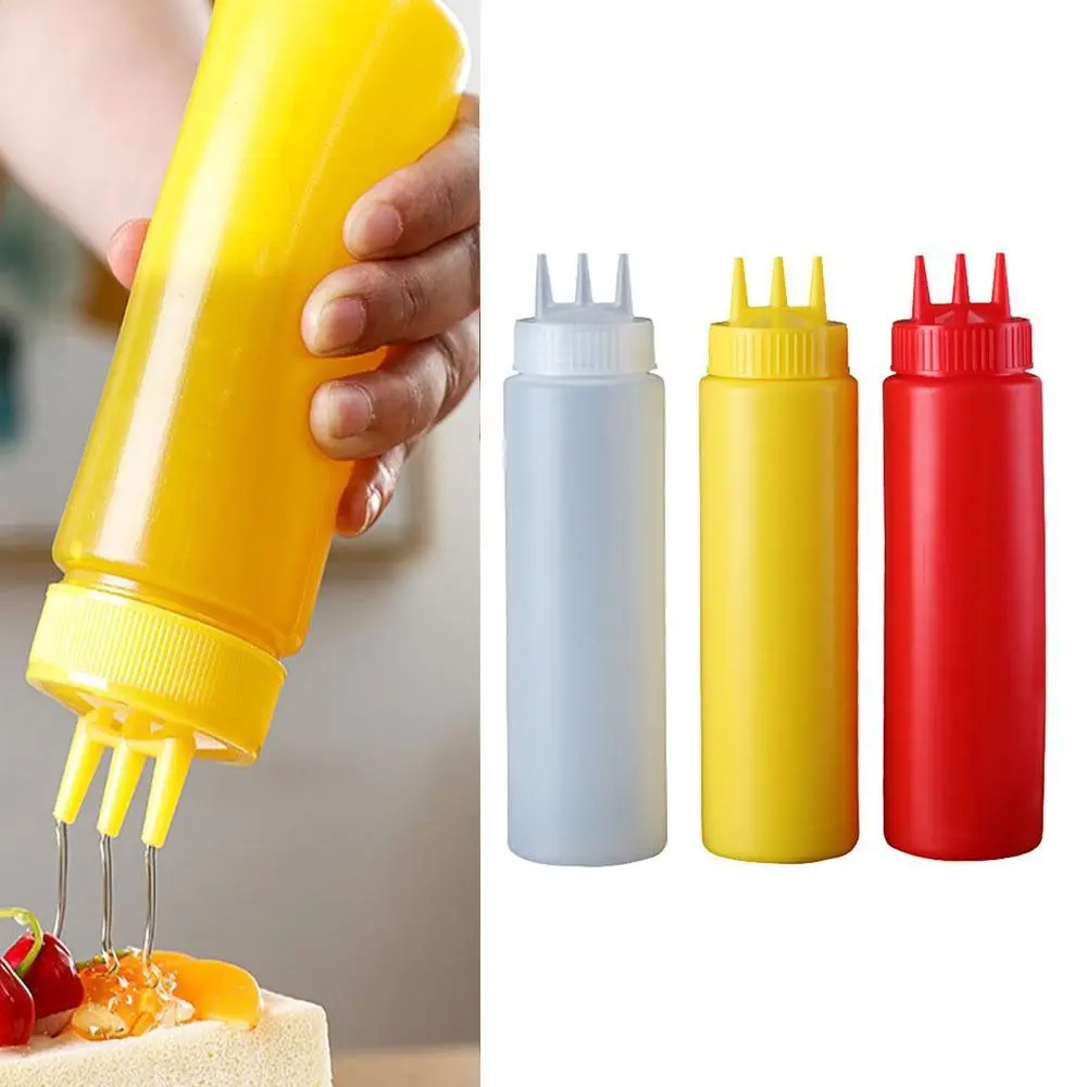 New Plastic Squeezing Sauce Bottle Graduated 3 Nozzles Gravy Boats Reusable Squeezable Squeeze Bottles
