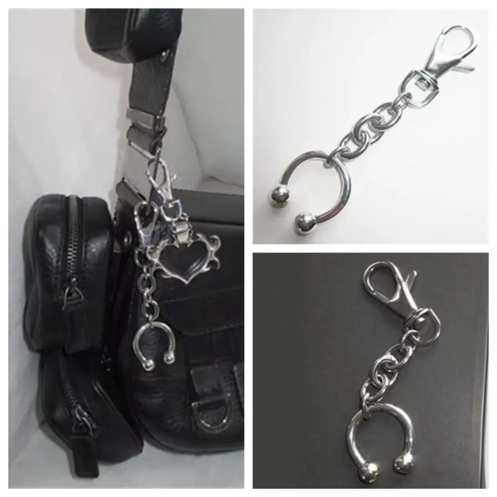 Punk Charm Horseshoe Clip Keychain Y2K Fashion Geometric Silver Keychains Backpack Pendant Goth Accessories