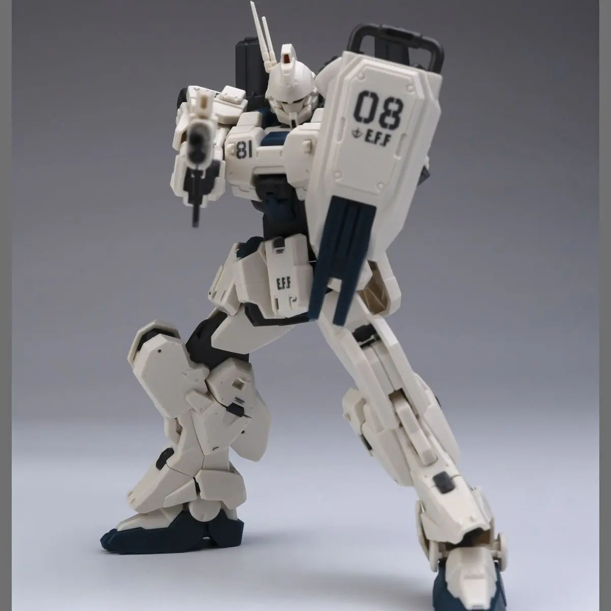 kurofune model Hg 1/144 Rx-79 G Ez-8 Assembly Model Movable Joints Collectible robot kits Models Kids Gift