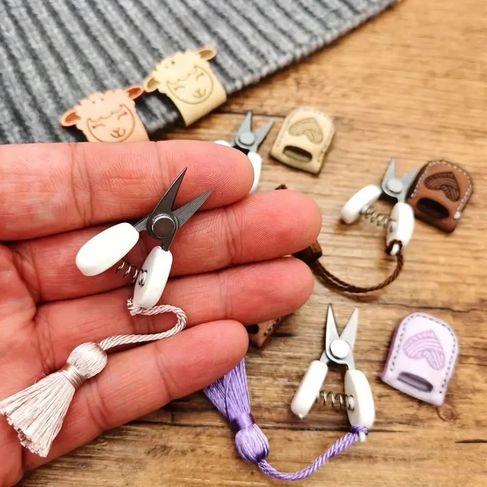 Creative Art Mini Scissor with Protective Cover Straight Tip Sewing Small Scissor Small Sewing Embroidery Supplies