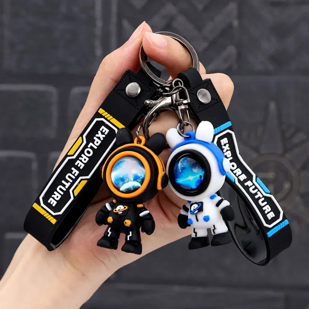 Lightning Bear Keychain Fashion Cartoon Cute Star Bear Astronaut Doll Bag Pendant Accessories Couple Jewelry Gifts Birthday