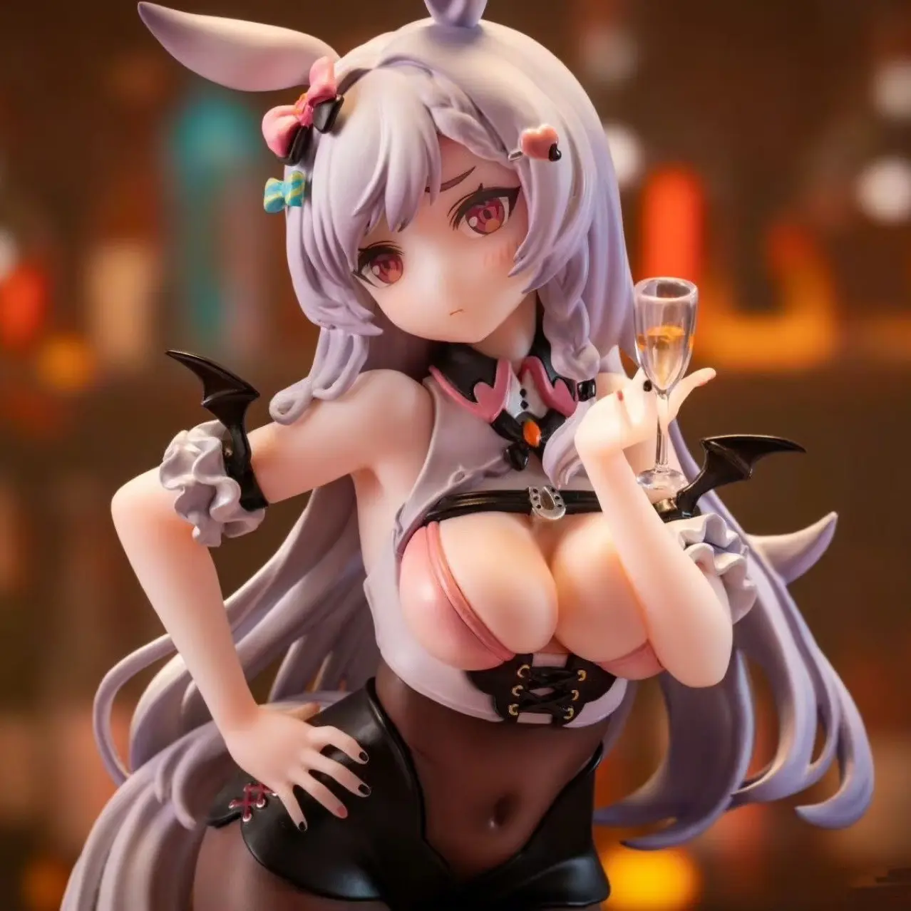 324