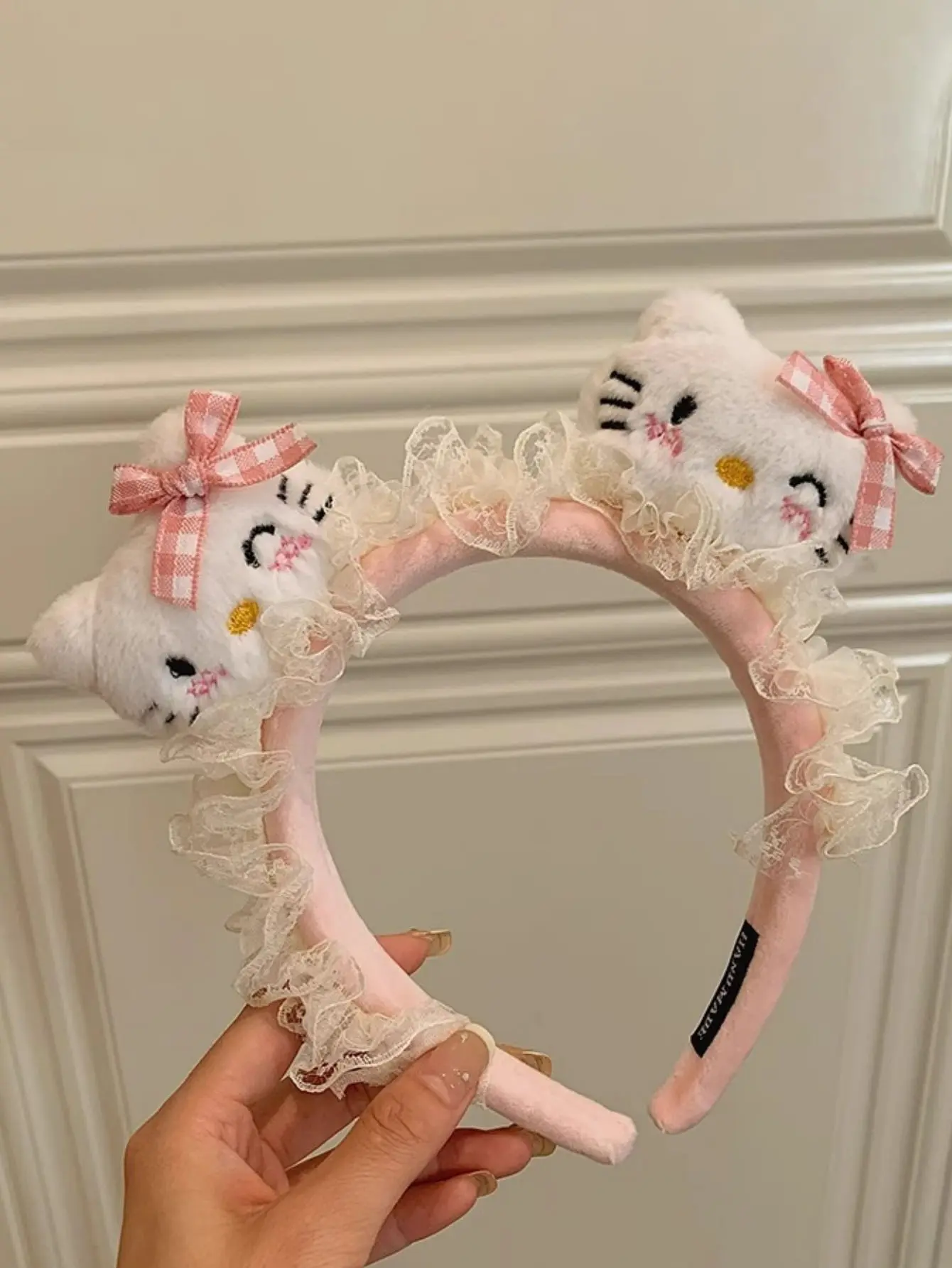 1pc Hellokittyes Lace Trim Cute Headband New Autumn And Winter Cartoon Face Washing And Makeup Release Headband Hair Good gift f