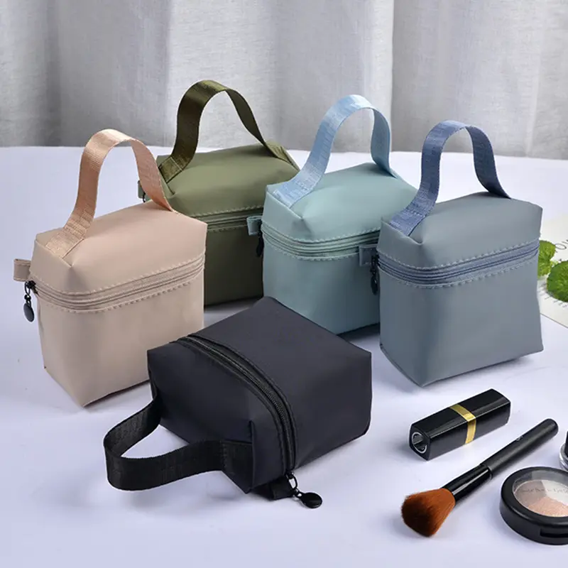 Travel Cosmetic Bag for Women Simple Ins Cosmetic Nylon Handbag Organizer Makeup Bags Storage Pouch for Purse Female Makeup Case