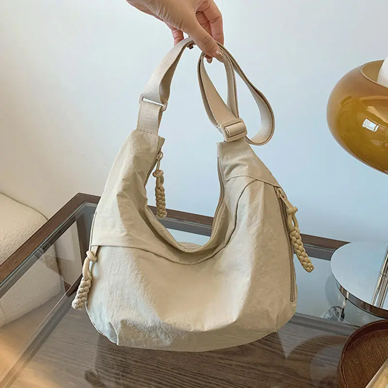 Fashionable And Minimalist Korean Version Dumpling Bag Popular This Year New High-quality Shoulder Bag Large Capacity Tote