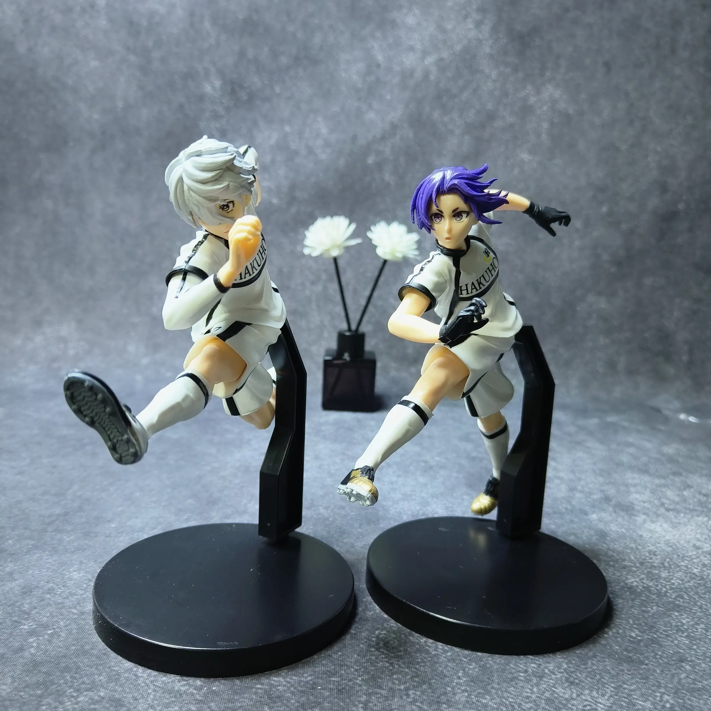 Anime Blue Lock Figure Football Uniform Nagi Seishirou Action Figure Itoshi Rin Figurine PVC Collection Model Doll Toys Gift