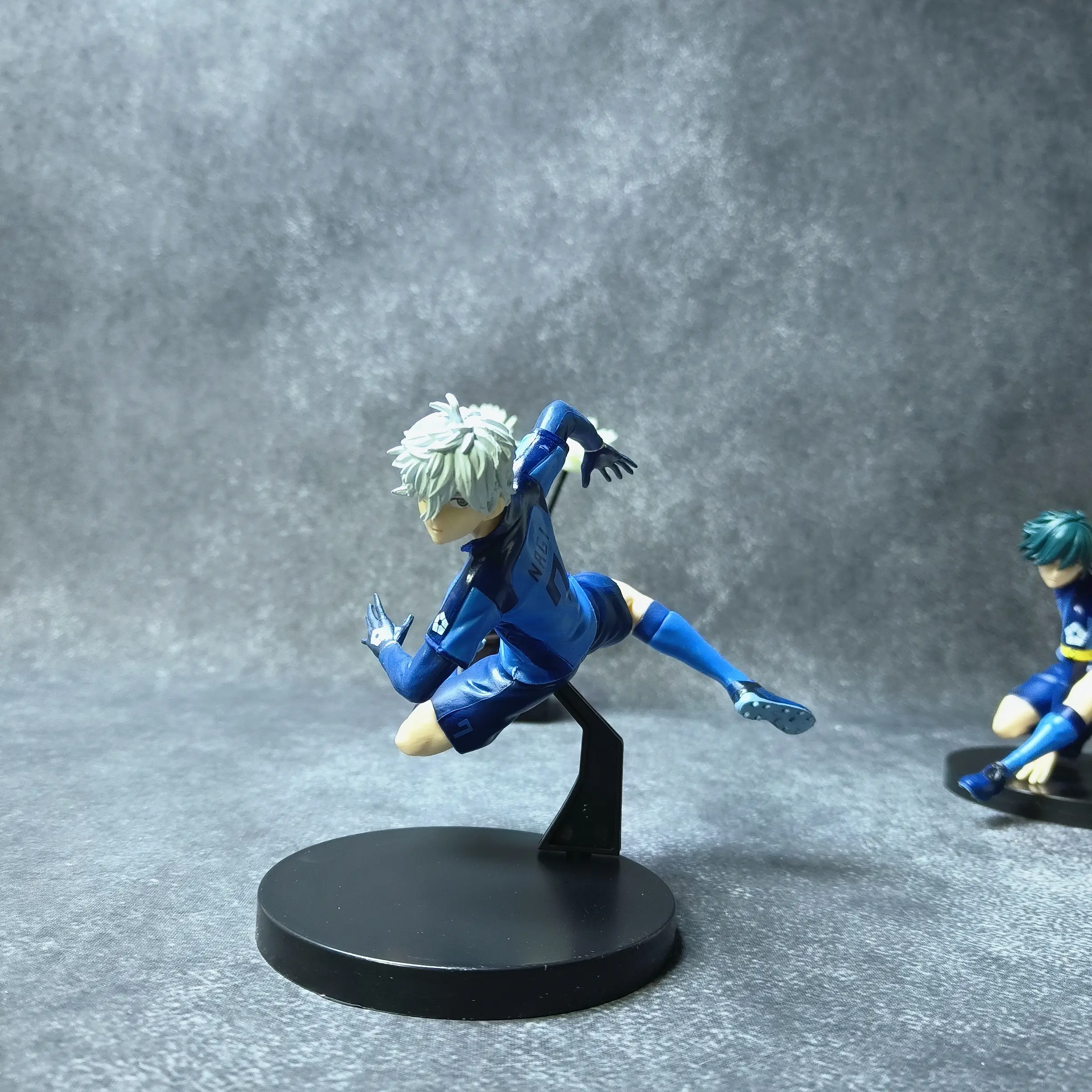 Anime Blue Lock Figure Football Uniform Nagi Seishirou Action Figure Itoshi Rin Figurine PVC Collection Model Doll Toys Gift