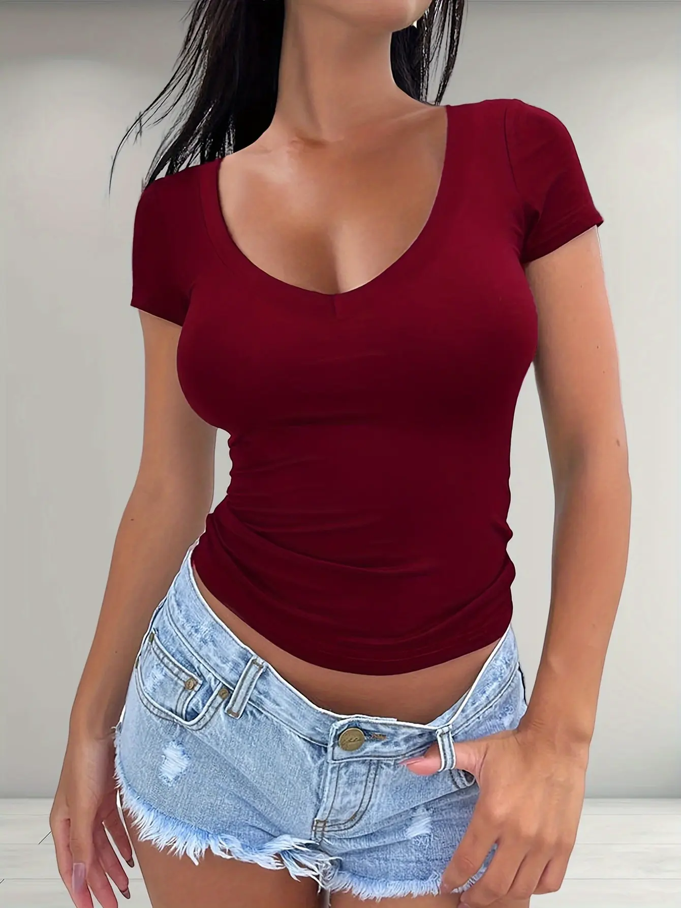 New women's fashion trend versatile solid color short-sleeved women's T-shirt three-piece set
