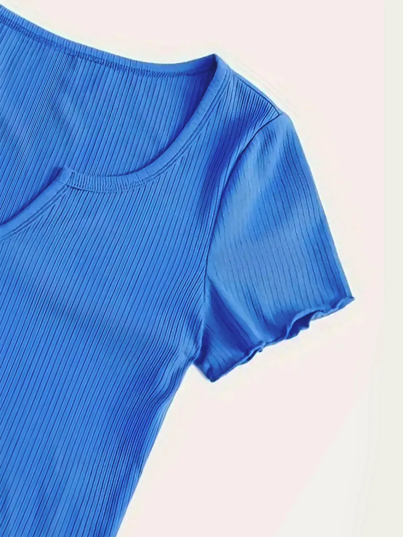 Notched Neck Lettuce Trim Crop T-shirt Casual Short Sleeve Crop Top For Spring & Summer Women's Clothing