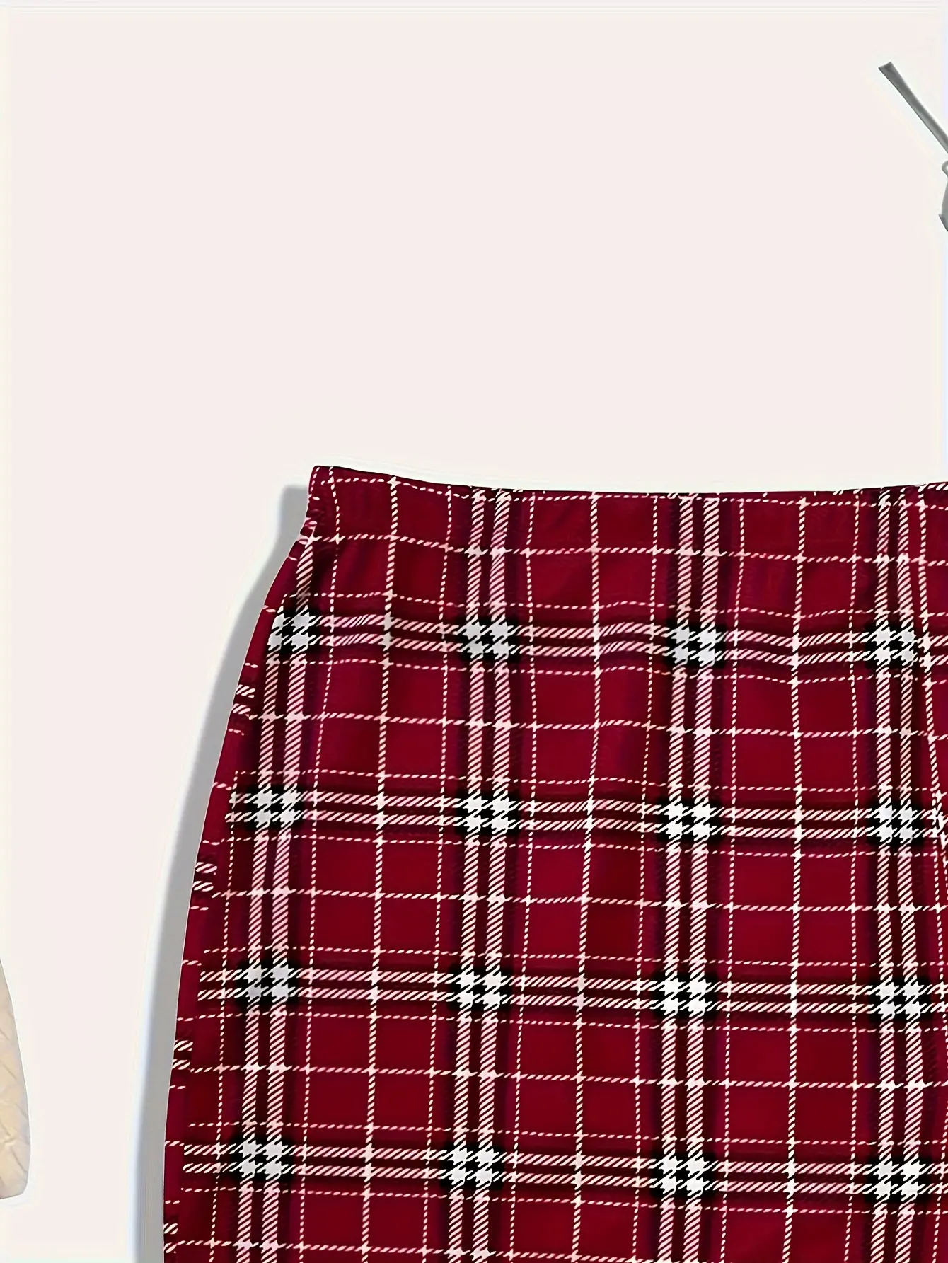 Elegant Slim Two-piece Skirt Set Crop Long Sleeve Cold Shoulder T shirt & Plaid Print High Waist Skirt Outfits women's clothin