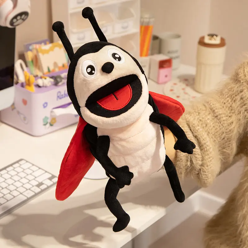 Insect Soft Stuffed Toy Doll Dragonfly Ants Butterfly Ladybug Cosplay Plush Doll Cute Hand Finger Puppet Educational Baby Toys