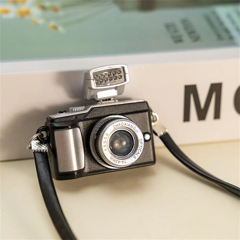 Mini Doll Camera Model with Flash Leather Lanyard Idol Cotton Doll Camera DIY Toy Dress Up Accessories Wholesale Retail
