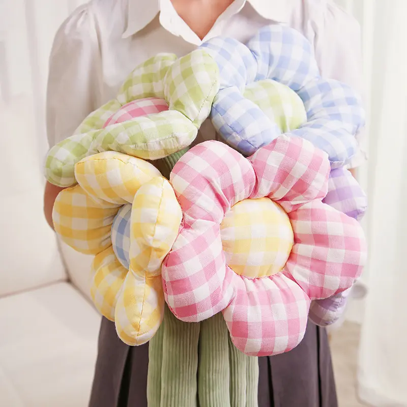 New Pastoral Style Tartan Flower Plush Curtain Buckle Soft Prety Decor For Room Curtain Practical Plush Toys For Family