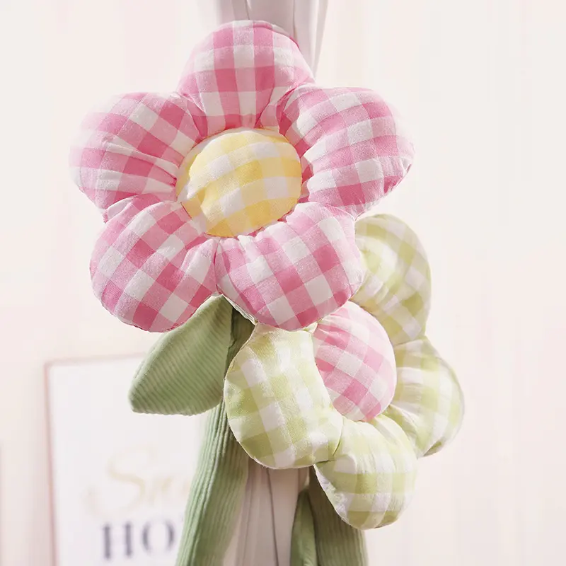 New Pastoral Style Tartan Flower Plush Curtain Buckle Soft Prety Decor For Room Curtain Practical Plush Toys For Family