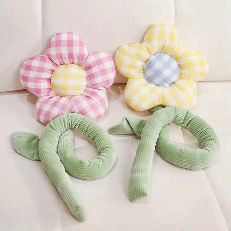 New Pastoral Style Tartan Flower Plush Curtain Buckle Soft Prety Decor For Room Curtain Practical Plush Toys For Family