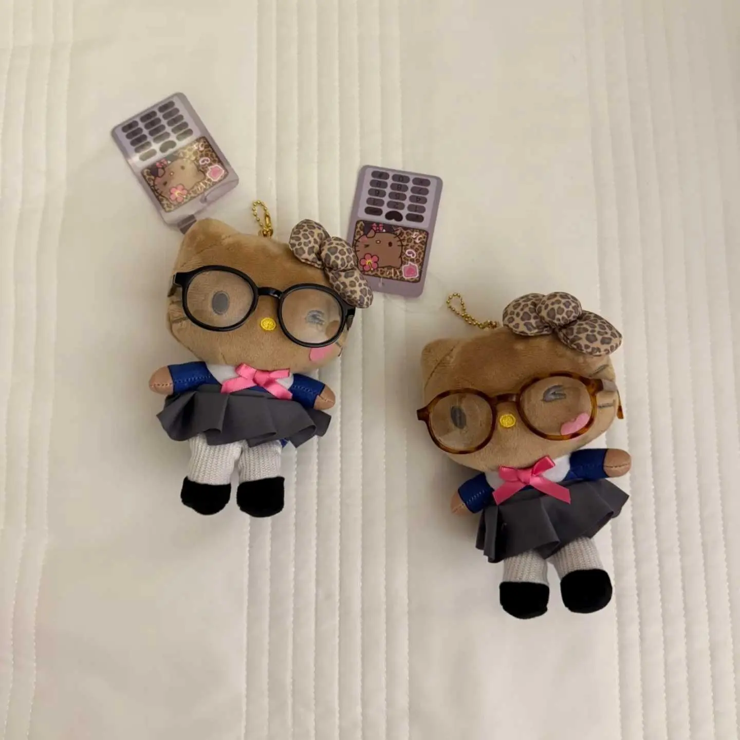 In Stock Sanrio Hello Kitty Jk Uniform Cute Girl Glasses Exquisite Bag Pendant Cute Kt Cat Girl Novel Cartoon Decor  Girls Toys