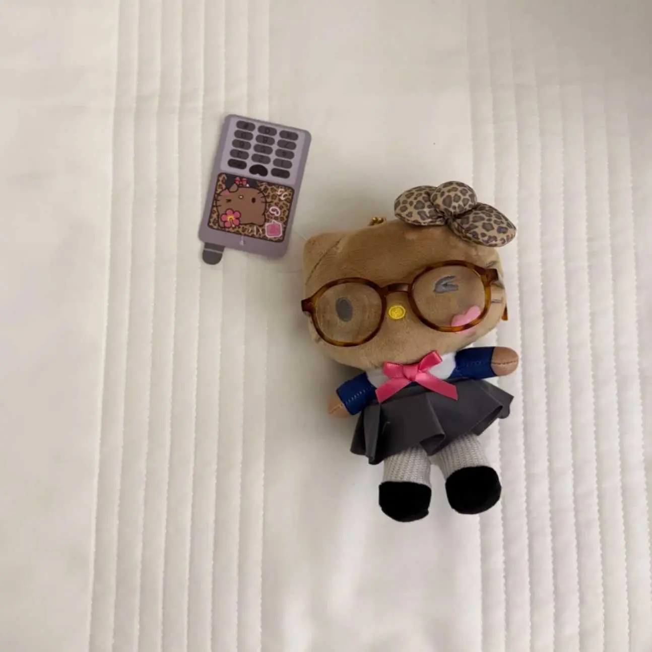 In Stock Sanrio Hello Kitty Jk Uniform Cute Girl Glasses Exquisite Bag Pendant Cute Kt Cat Girl Novel Cartoon Decor  Girls Toys