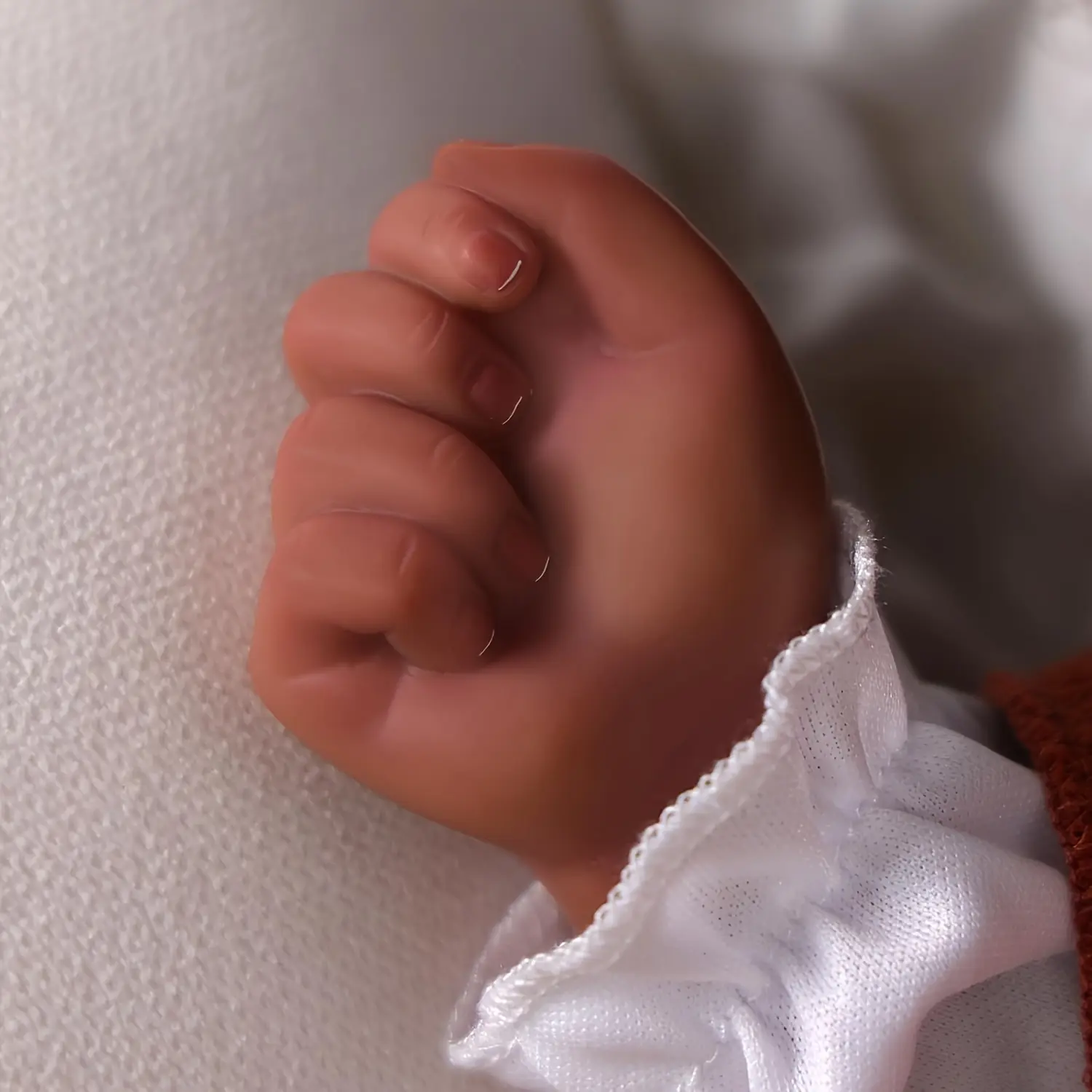 20 ” Lifelike Reborn Baby Dolls Girl - Soft Body Realistic Newborn Baby Doll with Clothes and Toy Gift