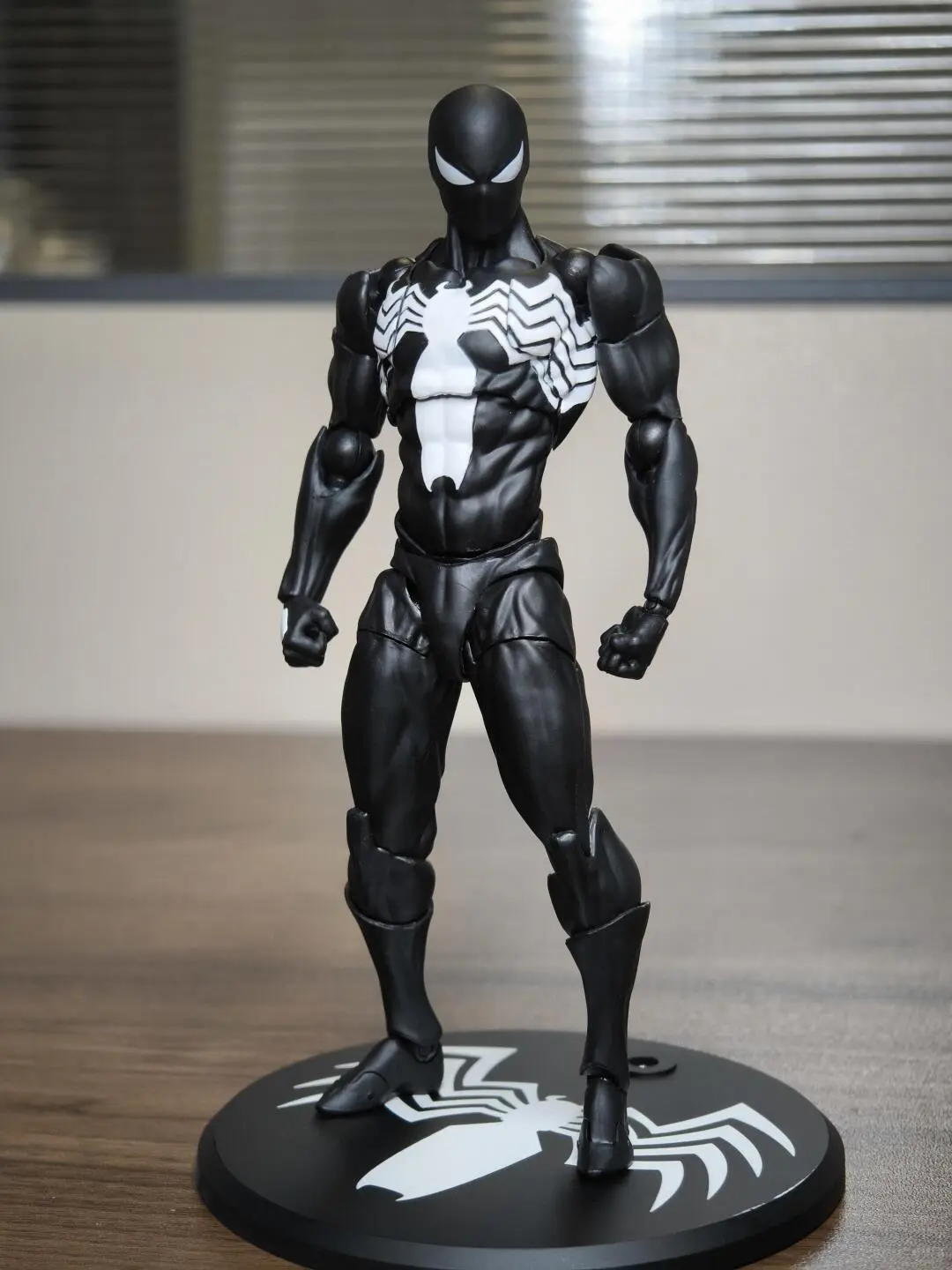 New CT Toys MessToys Spider Figure Symbiote Venom Black Red Spider Mess Toys Spiderman Action Figures Anime Figurine Model Toy