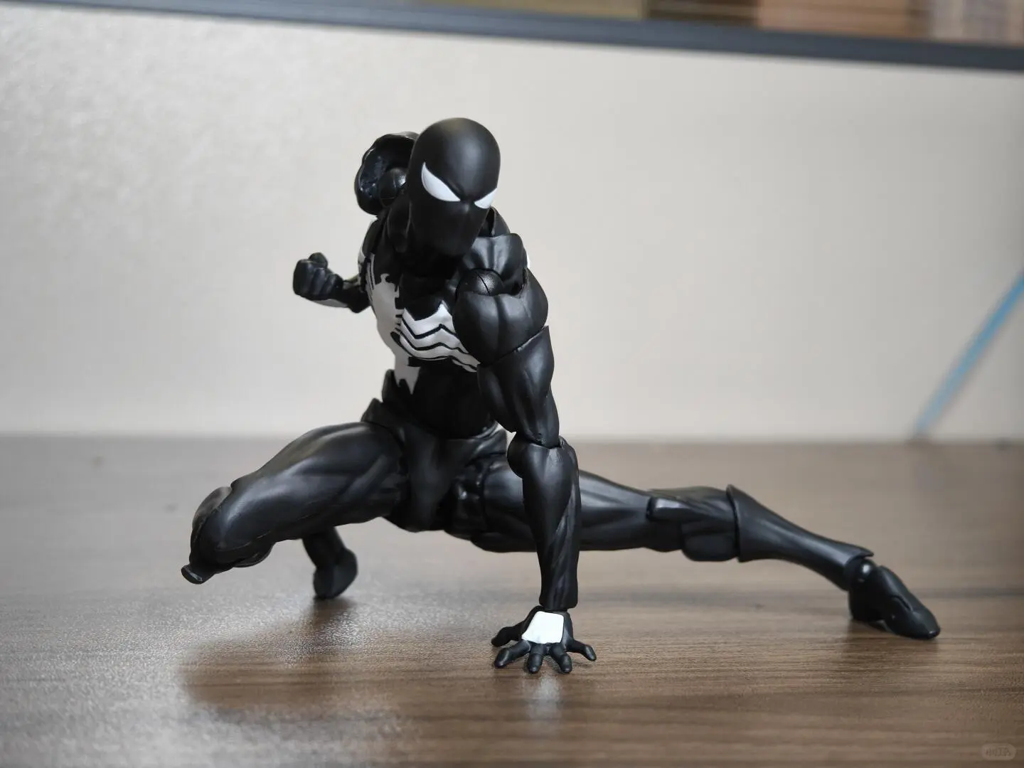 New CT Toys MessToys Spider Figure Symbiote Venom Black Red Spider Mess Toys Spiderman Action Figures Anime Figurine Model Toy
