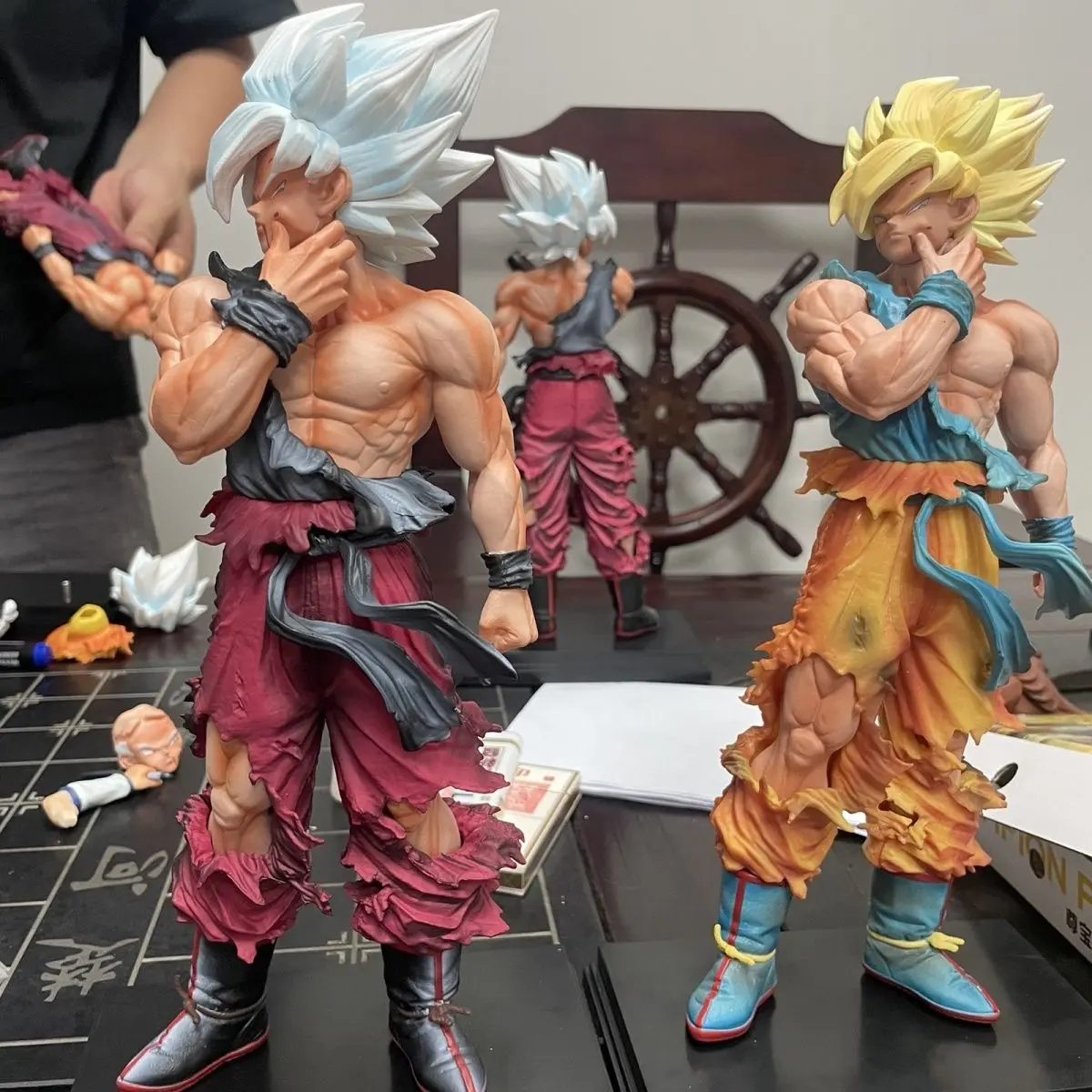 30cm Dragon Ball Z Super Saiyan Goku Figure Yellow Hair Goku Anime Figure Pvc Model Gk Statue Collectible Toys Customized Gifts
