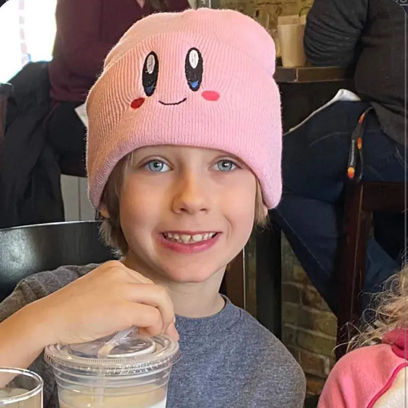 Kawaii Anime Kirby Hat Cute Face Eyes Cosplay Keep Warm Knitted Hat Unisex Adult Kids Cap Hip Hop Autumn Winter Gift