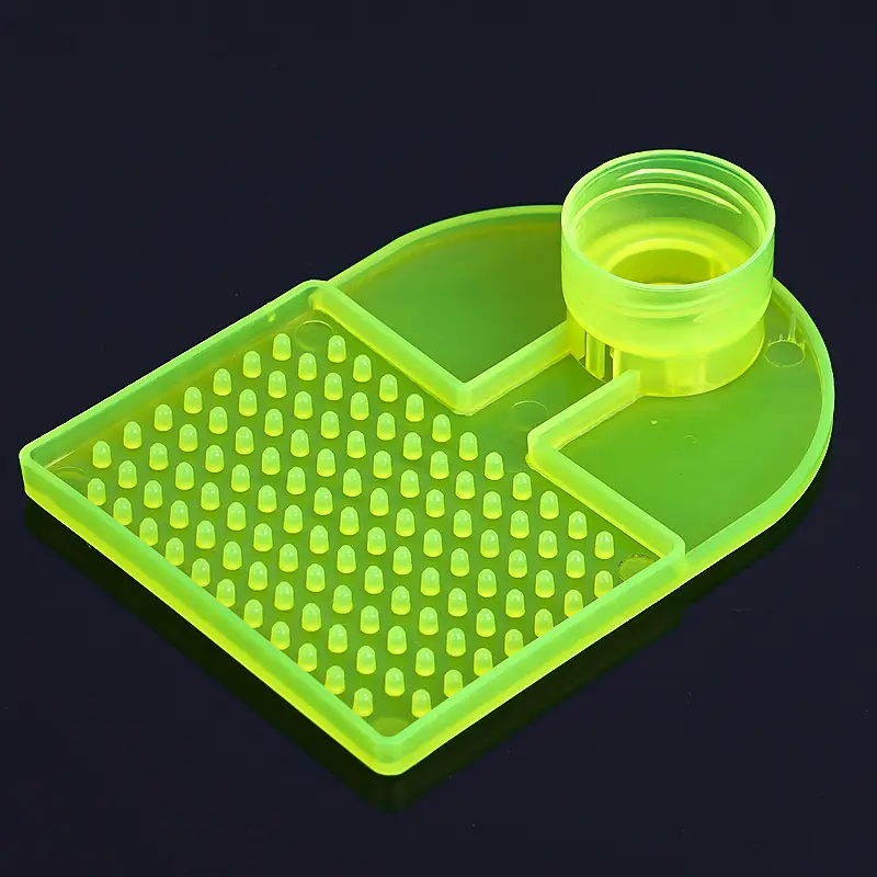 New Design Bees Water Feeder Entrance In Beehive Feeding Internal Mineral Bottle Adaptor Anti Drowning Beekeeping Supplies 1Pcs