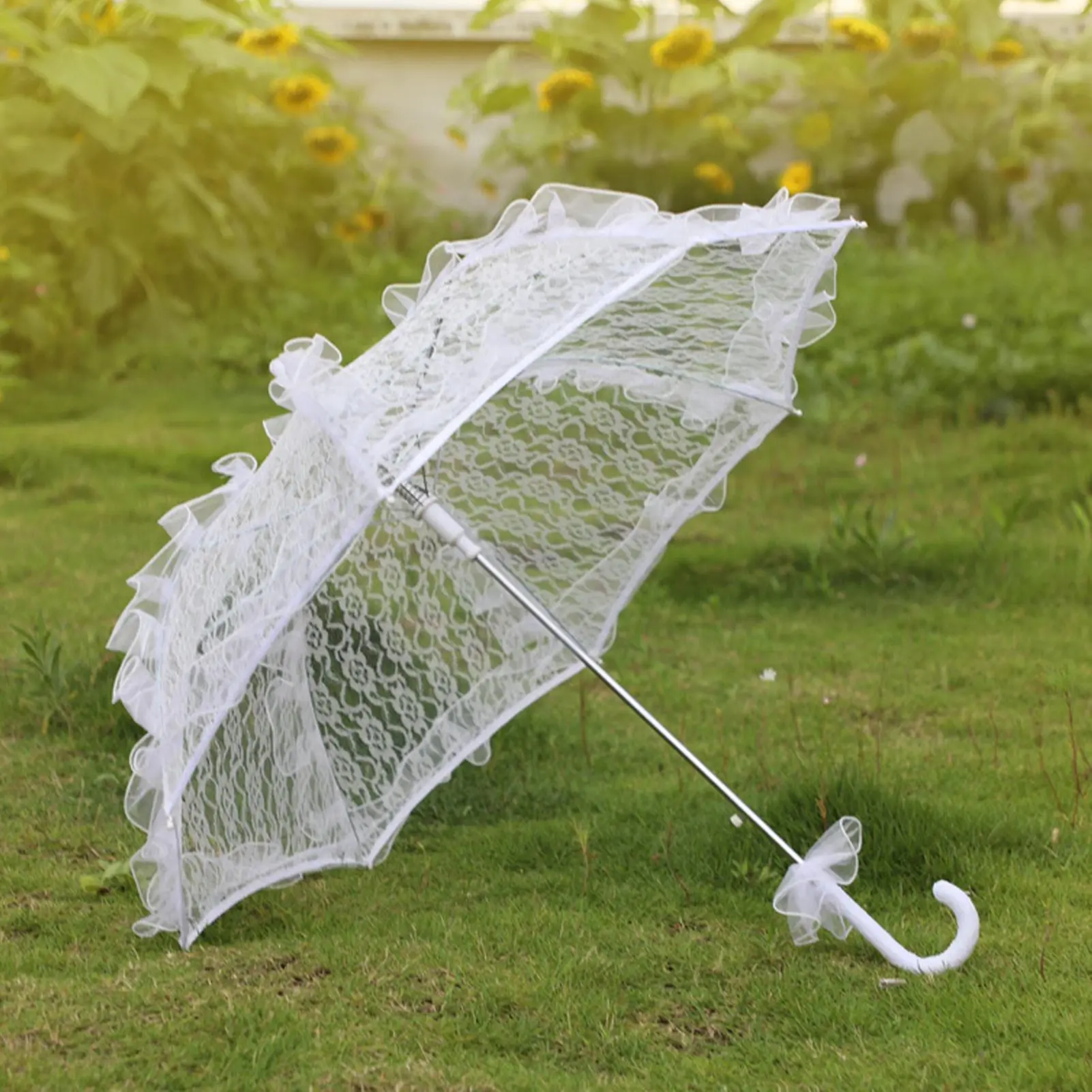 White Lace Umbrella White Lace Parasol For Bridal Romantic Decoration Fairy-Tale Lady Accessories For Adults Teens Girls Kids
