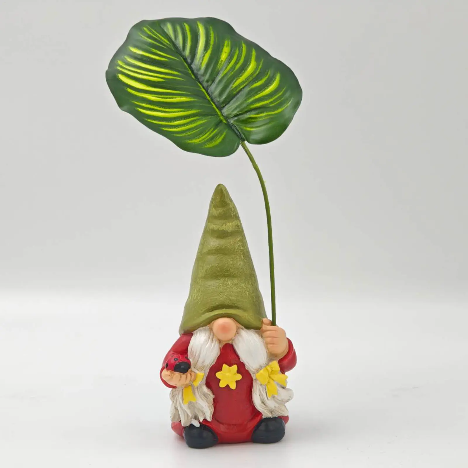 Garden Gnome statue 6.5-inch Gnome figurine decoration Resin Garden Statue Garden Dwarf Statue Ornament Lawn Garden Decor