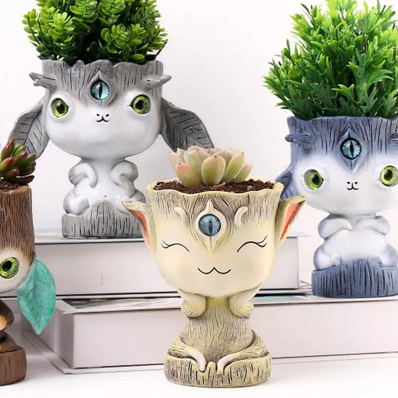 Alien Planter Pot Resin Cute Planter Pot Alien Flower Pot Succulent Planter Fantasy Creative Head Planter with Big Eyes for