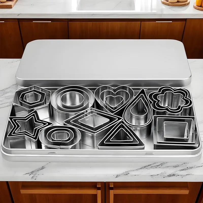 30Pcs Stainless Steel Cookie Mold Mini Cookie Cutters Set Heart Star Flower Geometric Shape Cookie Cutters Cake Mold Baking Tool
